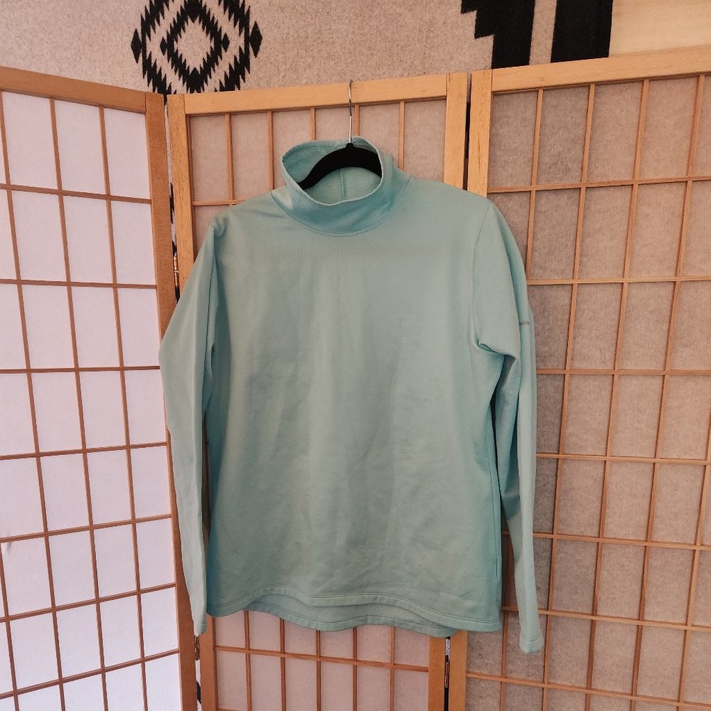 Womans Omni wick ski top